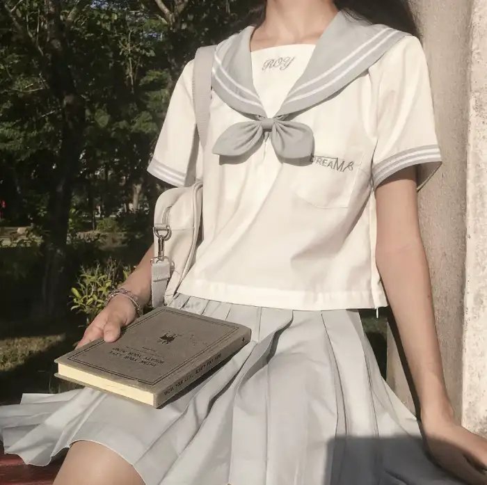 哭泣少女乐队